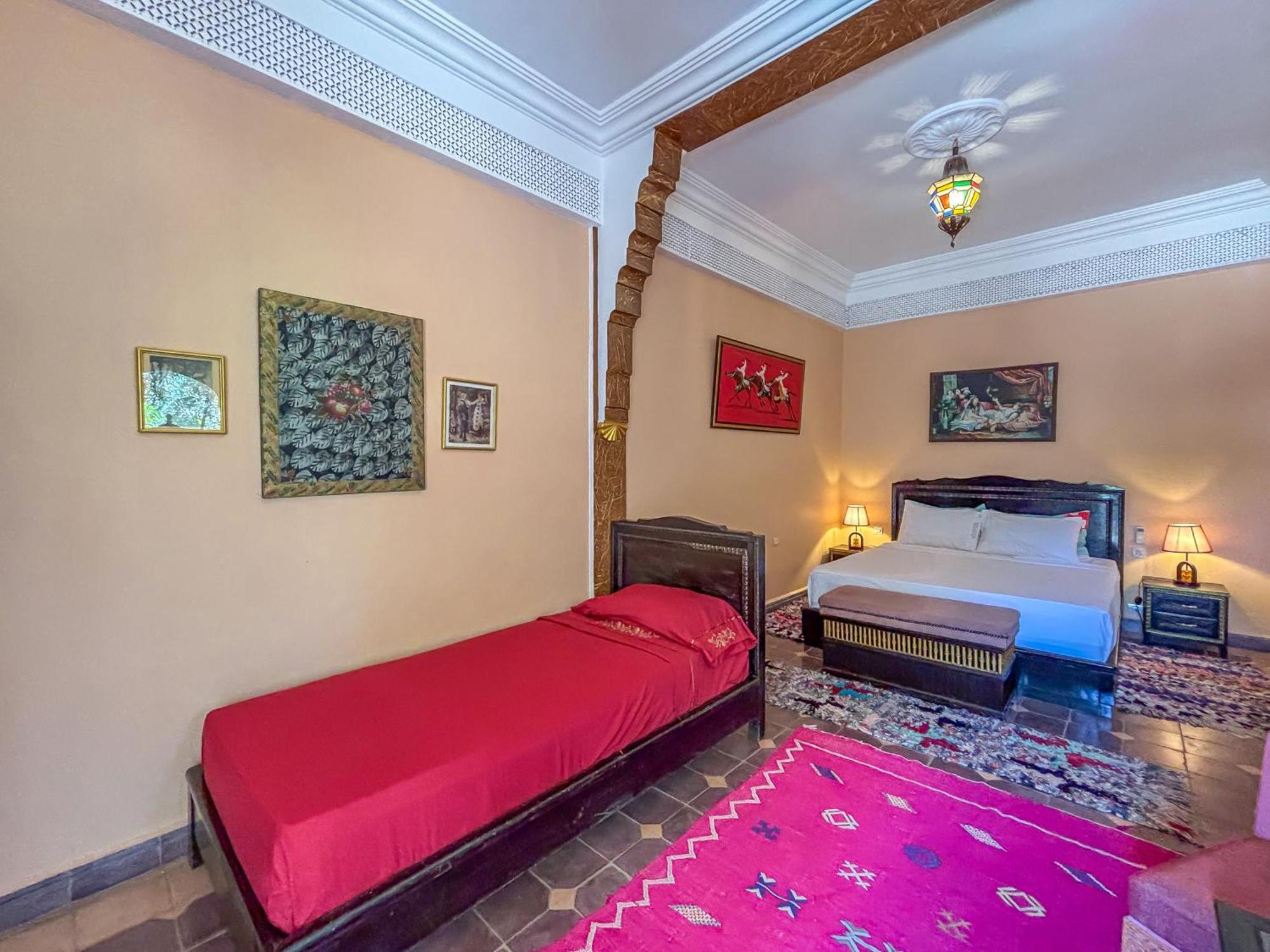Le Bleu House Bed & Breakfast Sidi Abdallah Ghiat ภายนอก รูปภาพ