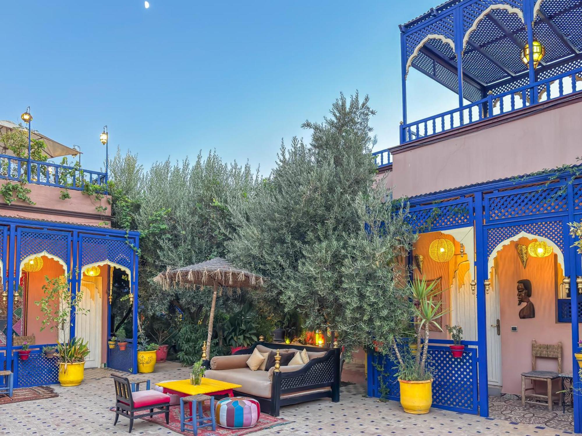 Le Bleu House Bed & Breakfast Sidi Abdallah Ghiat ภายนอก รูปภาพ