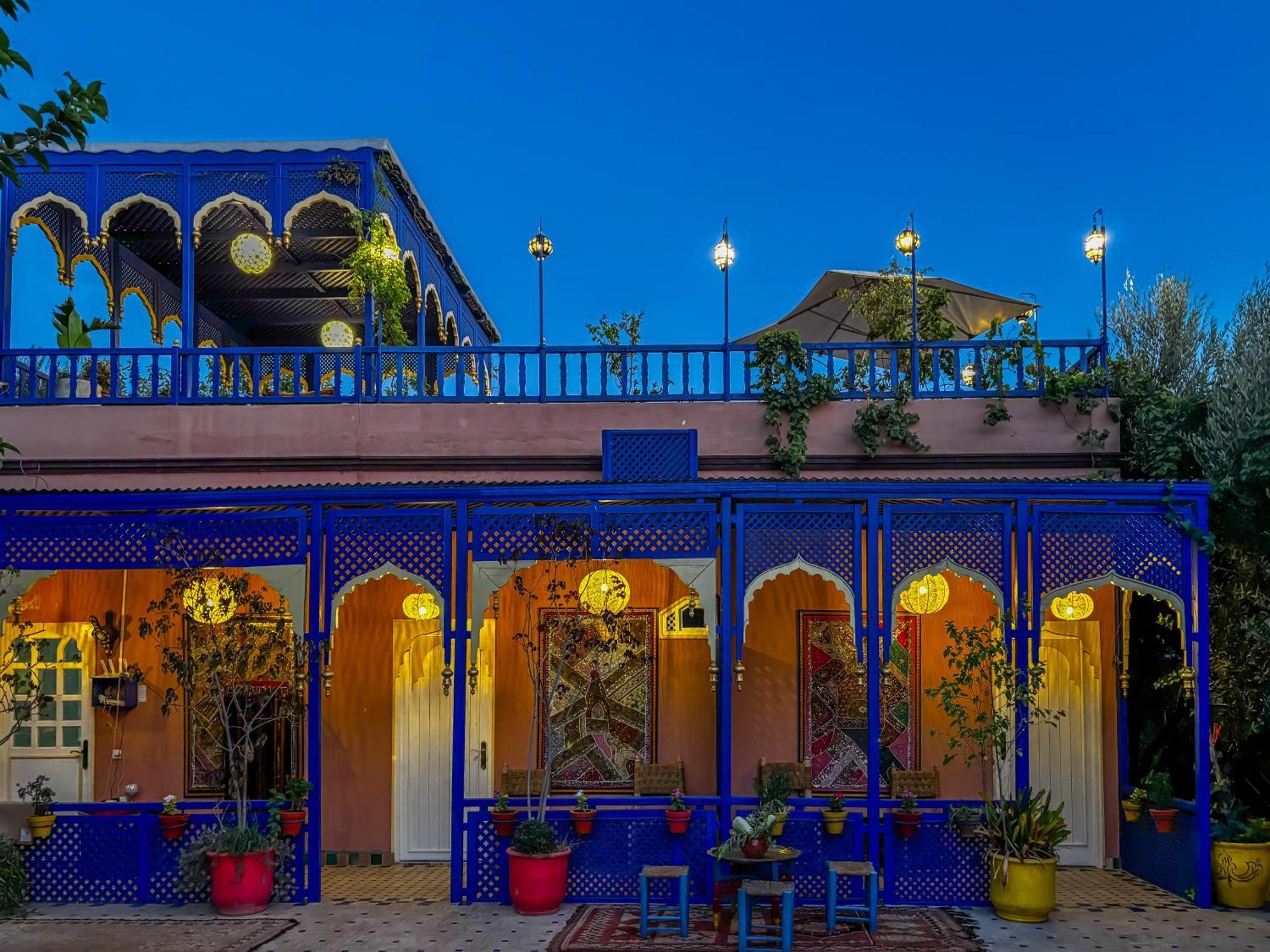 Le Bleu House Bed & Breakfast Sidi Abdallah Ghiat ภายนอก รูปภาพ