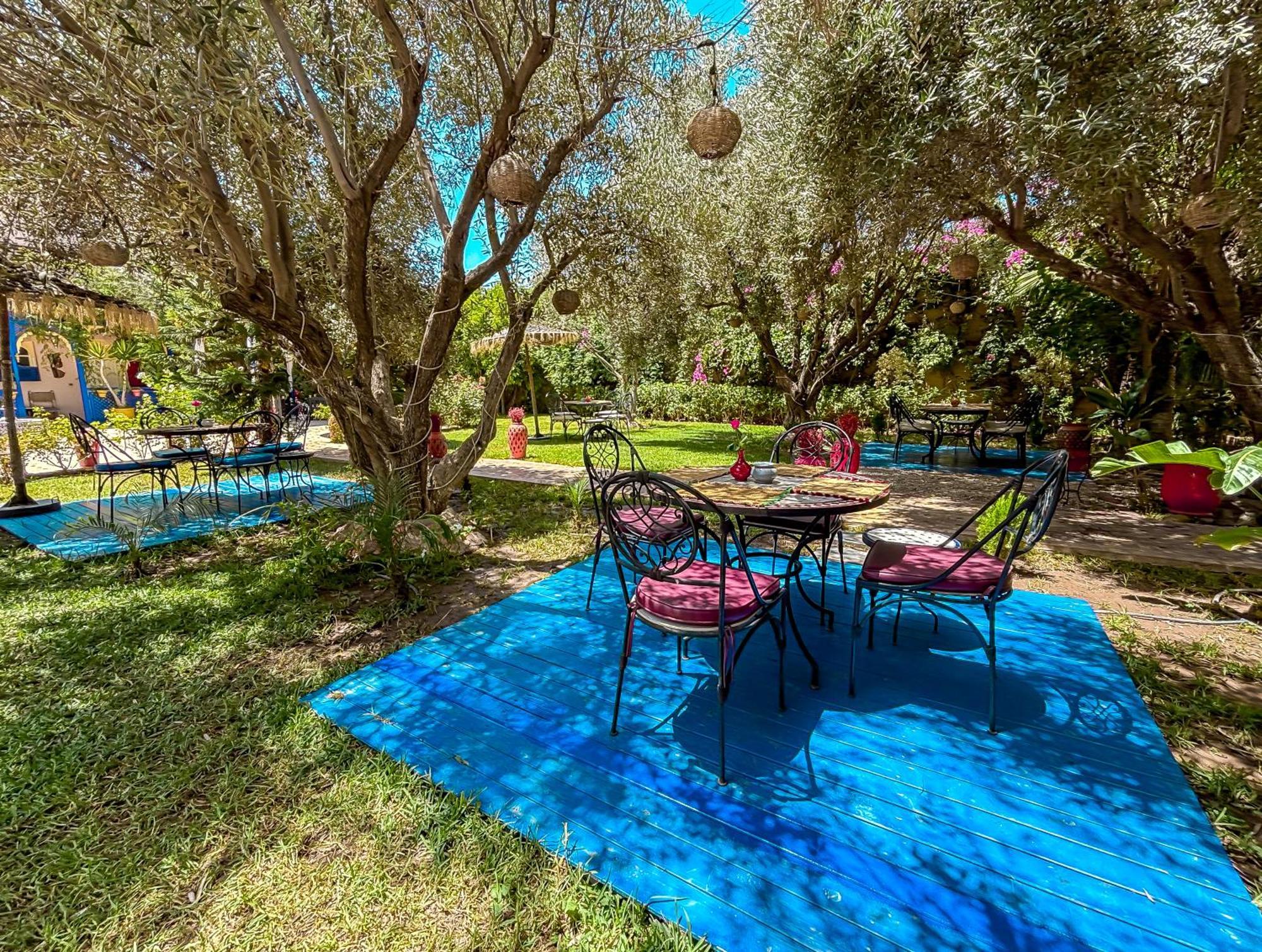 Le Bleu House Bed & Breakfast Sidi Abdallah Ghiat ภายนอก รูปภาพ