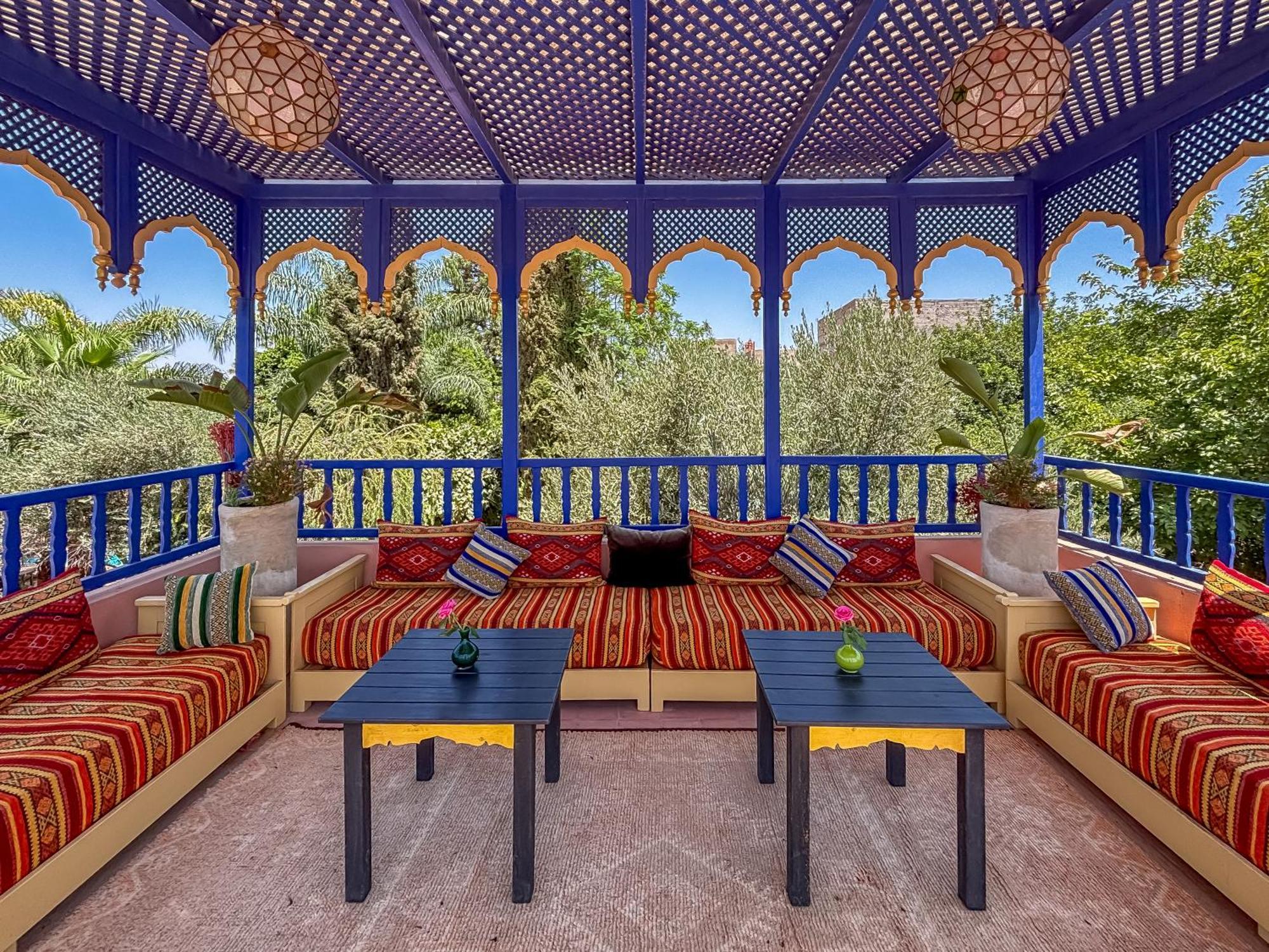Le Bleu House Bed & Breakfast Sidi Abdallah Ghiat ภายนอก รูปภาพ