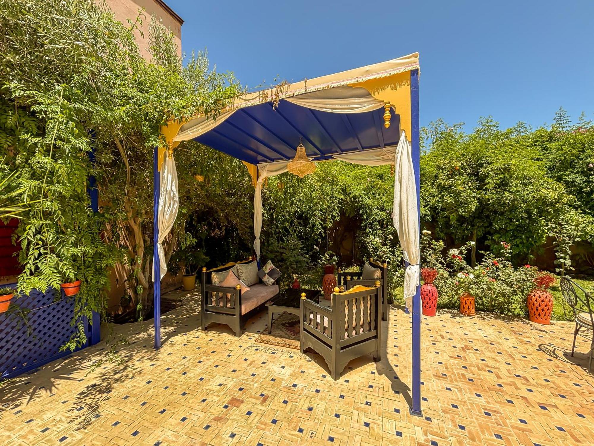 Le Bleu House Bed & Breakfast Sidi Abdallah Ghiat ภายนอก รูปภาพ