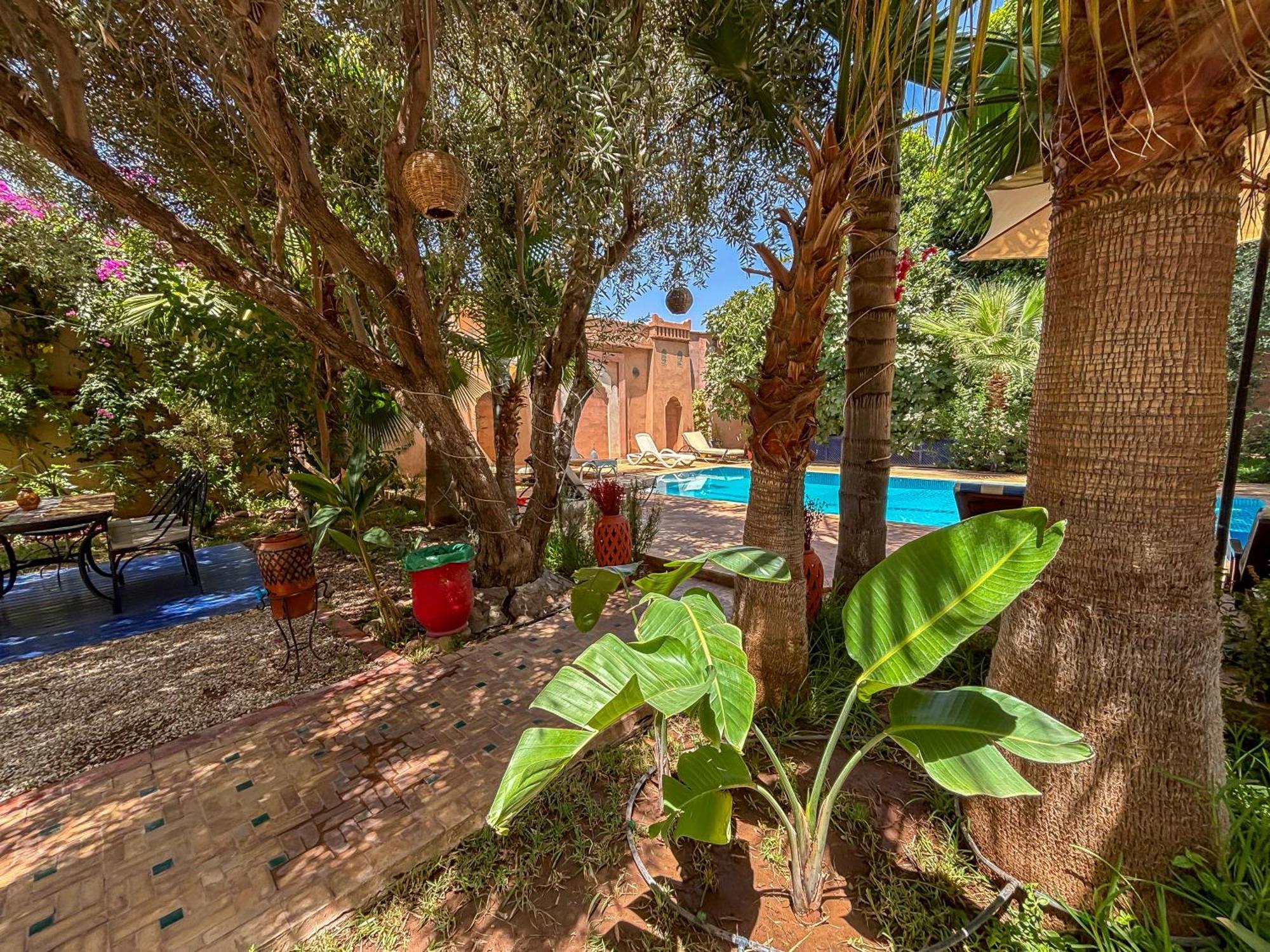 Le Bleu House Bed & Breakfast Sidi Abdallah Ghiat ภายนอก รูปภาพ